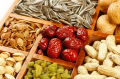 是亲新食物从验驱动”到“数据驱动”的底子性