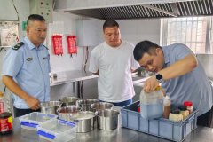 并通过校园食物平安典型案例